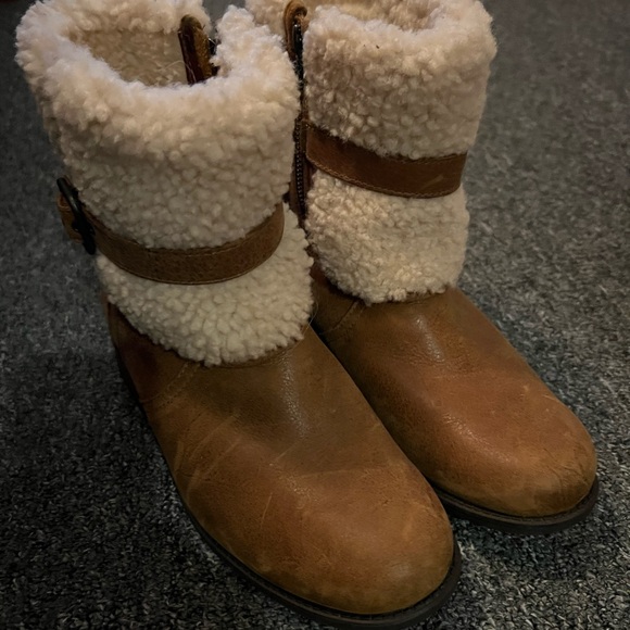 UGG Tan and Cream Shearling Boots - Picture 2 of 4